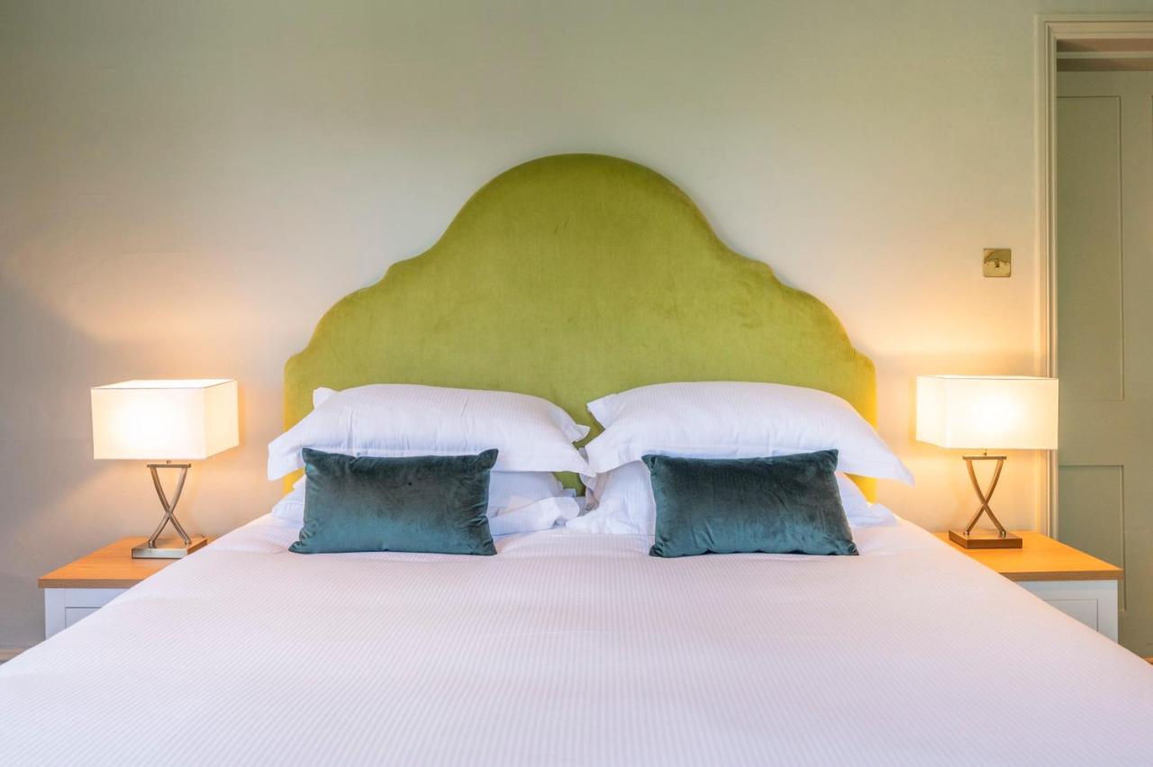 The Flower Pot Hotel - Room 1 - Super King Henley-on-Thames Exterior photo
